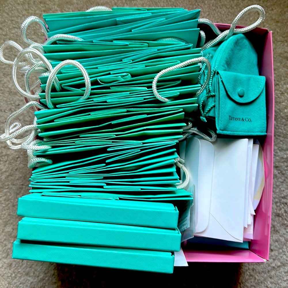 Tiffany paper bags x22 and 4 boxes